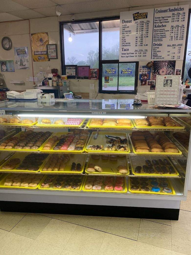 Daylight Donuts - Gilmer, TX