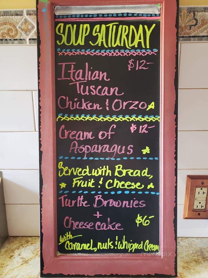 Pleasant Hill Vineyards - Athens, OH menu_pic