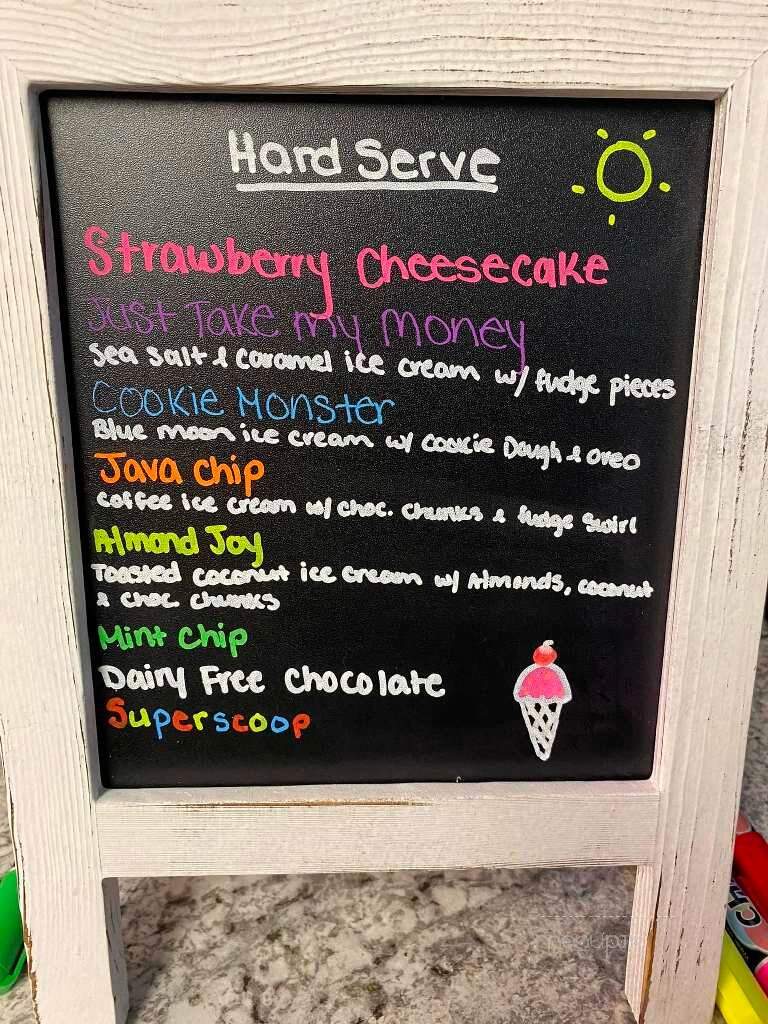 Lake Side Swirl - Fremont, MI menu_pic