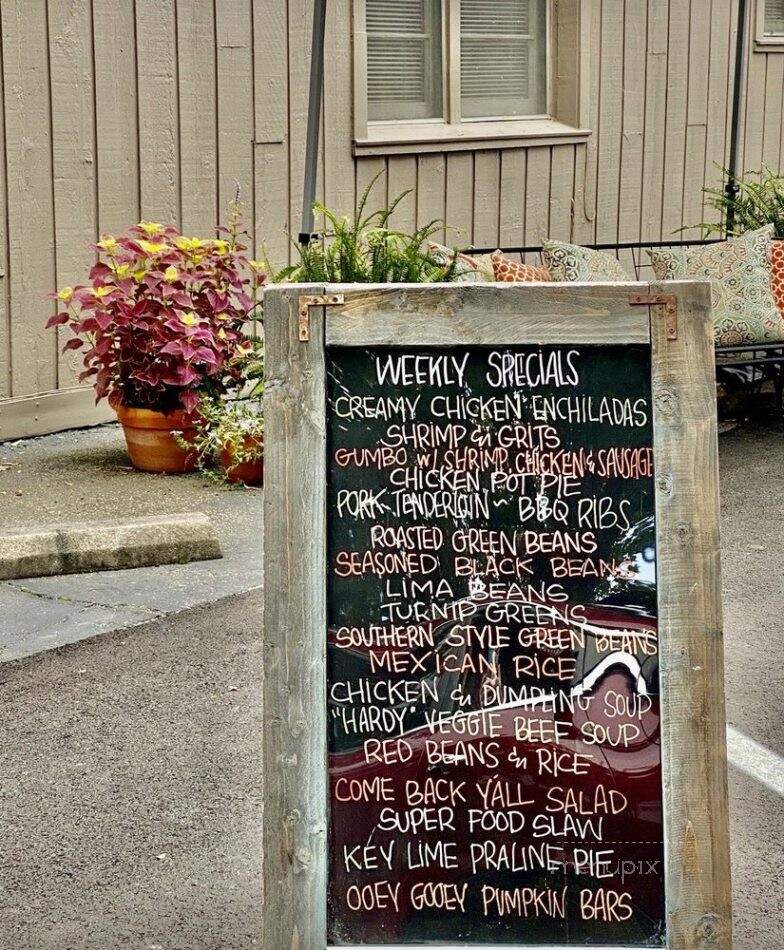 Curb Side Casseroles - Memphis, TN menu_pic
