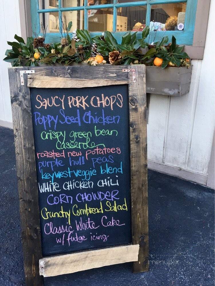 Curb Side Casseroles - Memphis, TN menu_pic