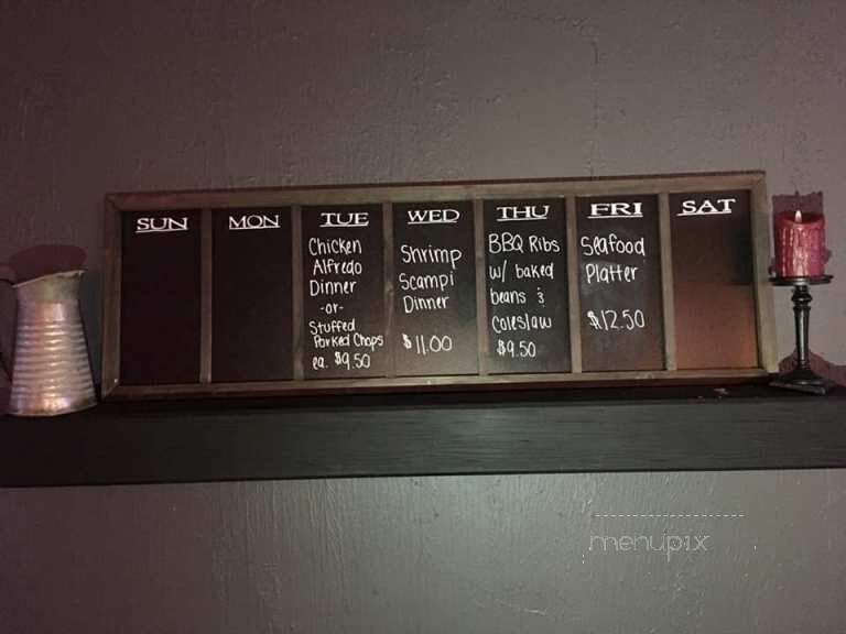 Hank's Place - Powhatan Point, OH menu_pic