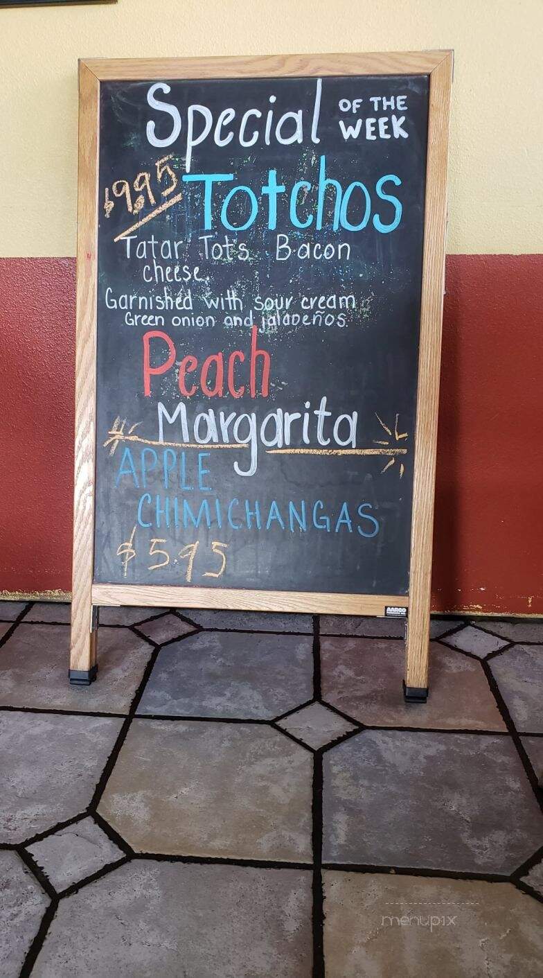 El Tapatio Mexican Restaurant - Saint Helens, OR menu_pic