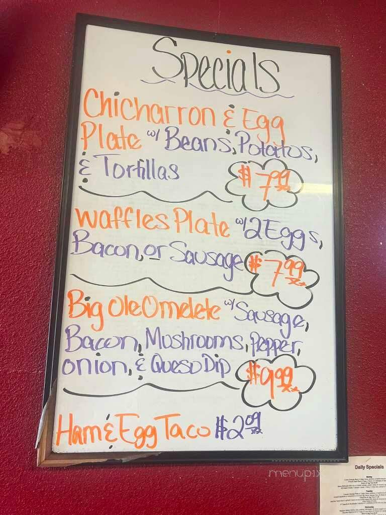 El Jardin Restaurant & Bakery - Beeville, TX menu_pic