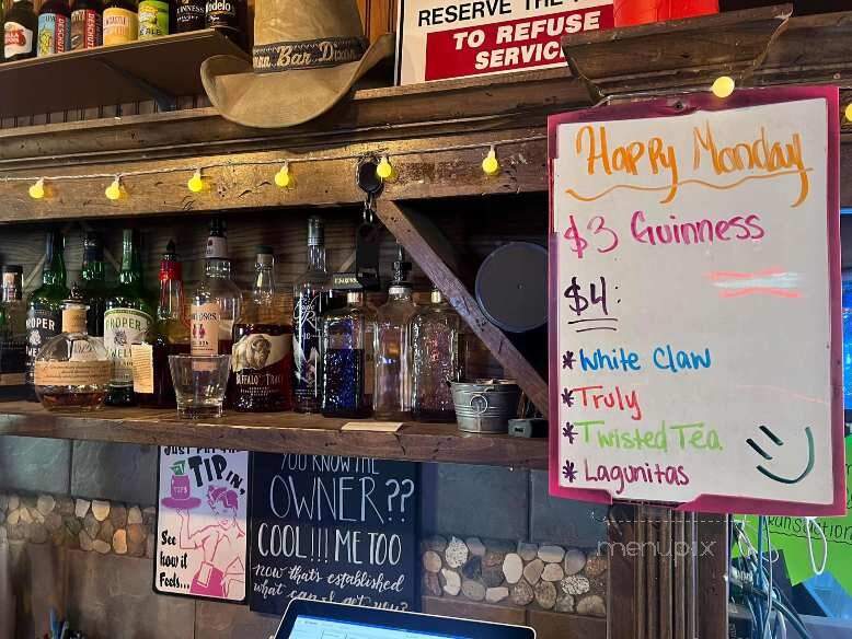 Buckhorn Bar and Grill - Dixon, CA menu_pic