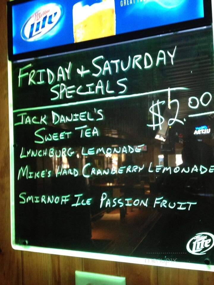 Boondocks - Gilman, IL menu_pic
