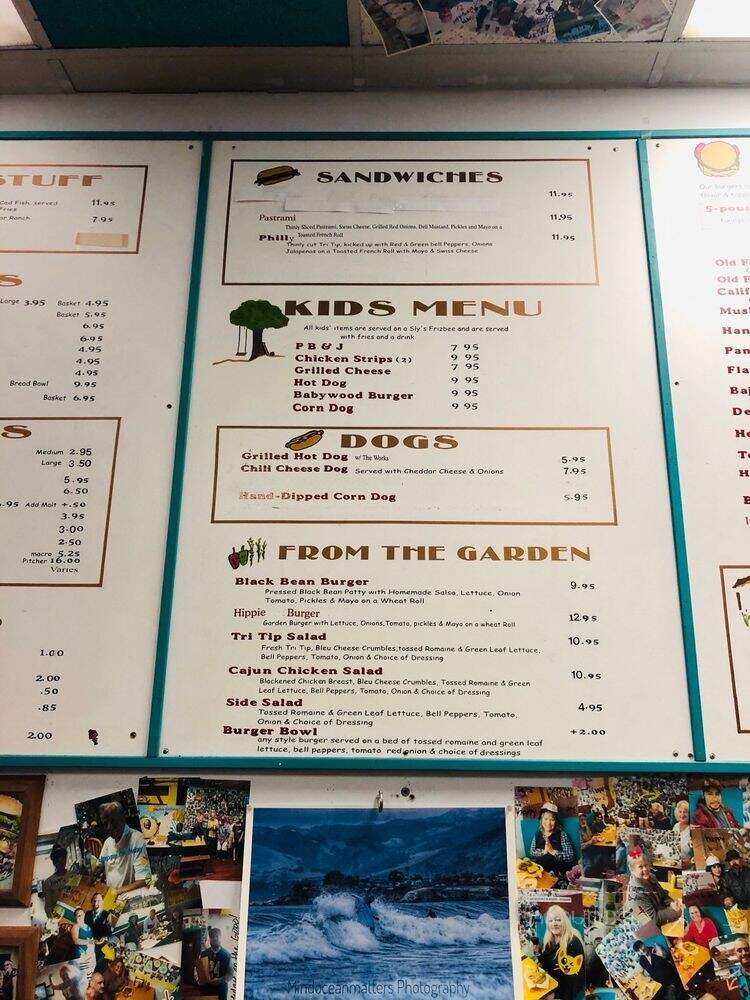 Sylvester's Burgers - Oceano, CA