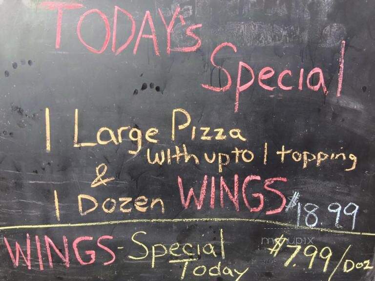 Midway Pizza House - Westerly, RI