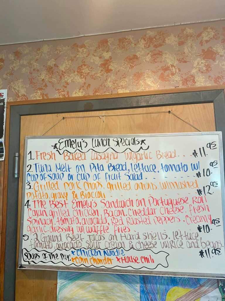 Emely's Pizza Restaurant - Franklin, CT menu_pic