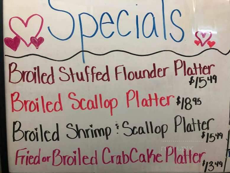 Captain Bob's Fresh Seafood - Quakertown, PA menu_pic