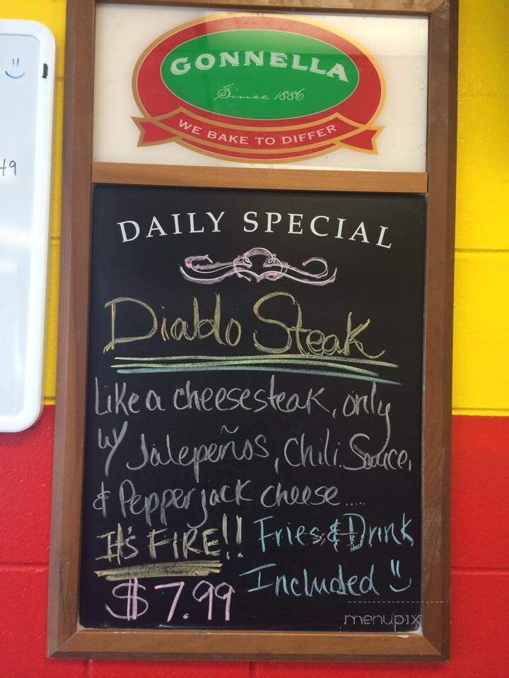 Luke's - Carpentersville, IL menu_pic