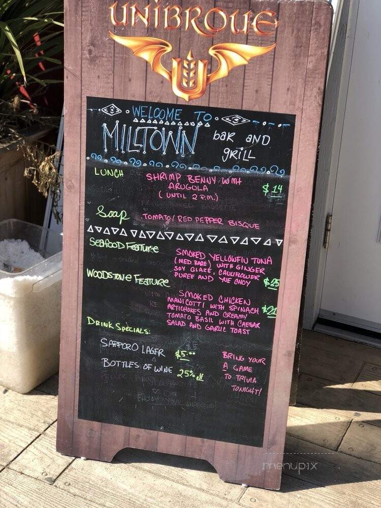 Milltown Bar & Grill - Richmond, BC