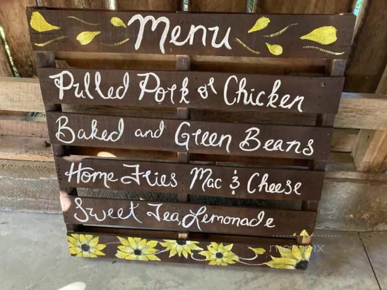 Penguin Ed's B & B Bar-B-Q - Fayetteville, AR menu_pic