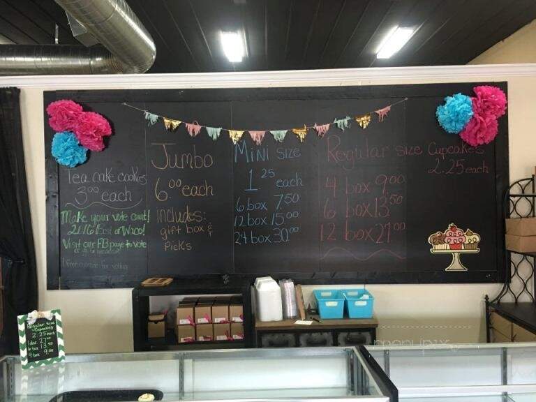What About Cupcakes - Waco, TX menu_pic