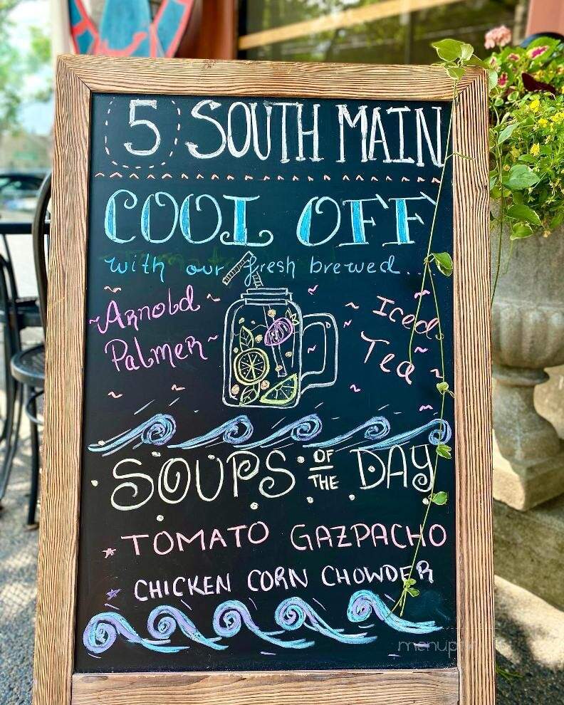 5 South Main - Cohasset, MA menu_pic