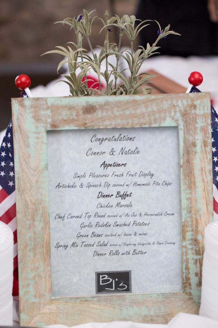 Castle Farms - Charlevoix, MI menu_pic