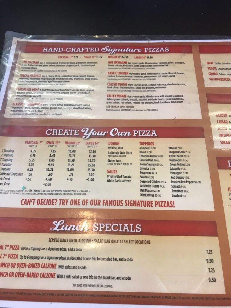 Me-n-Ed's Pizzeria - Tulare, CA