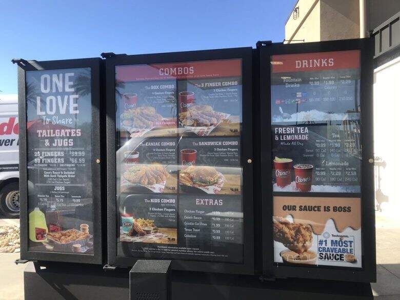 Raising Cane's Chicken Fingers - Palm Springs, CA