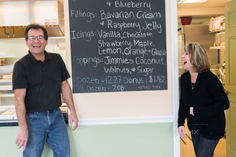Valencia Donuts - Valencia, PA menu_pic