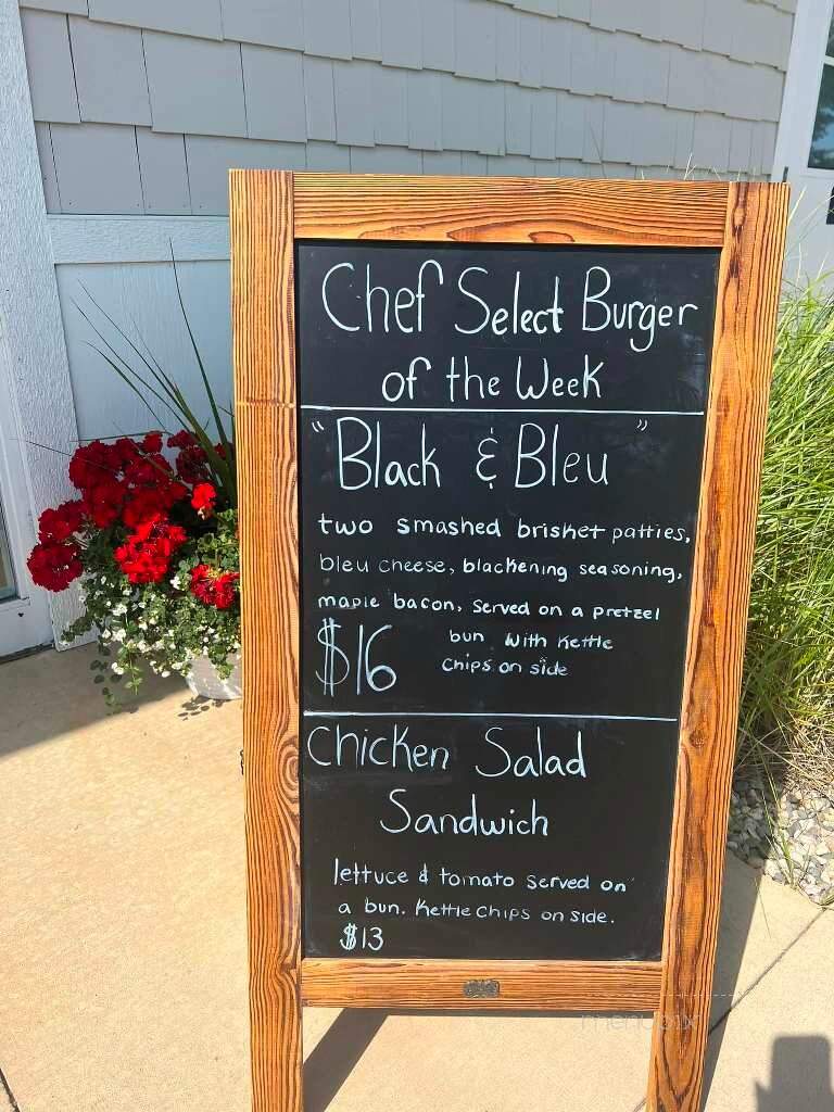 CAVU - Grand Haven, MI menu_pic
