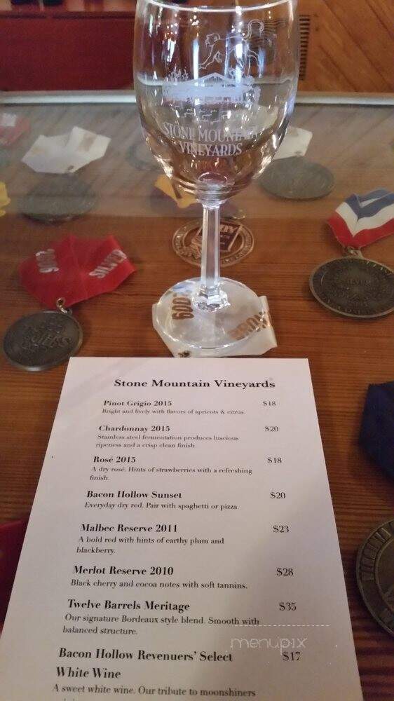 Stone Mountain Vineyards - Dyke, VA menu_pic