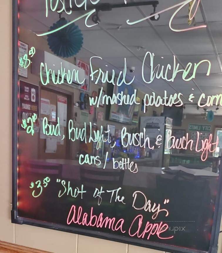 City Limits Viola - Viola, IL menu_pic