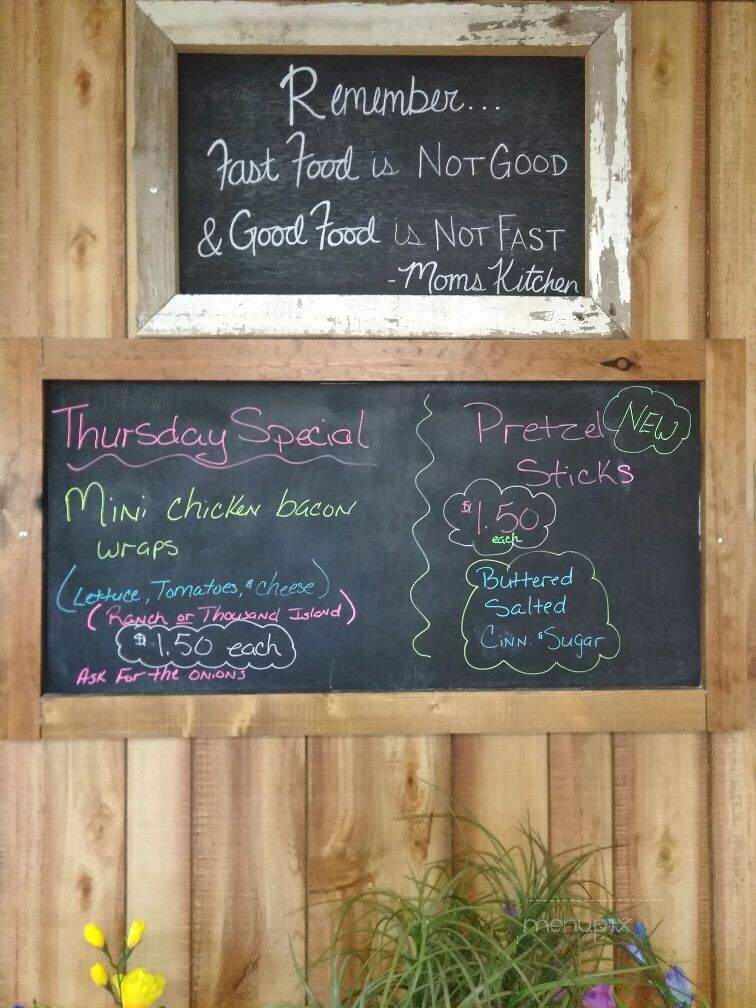 Moms Kitchen - Warsaw, MO menu_pic