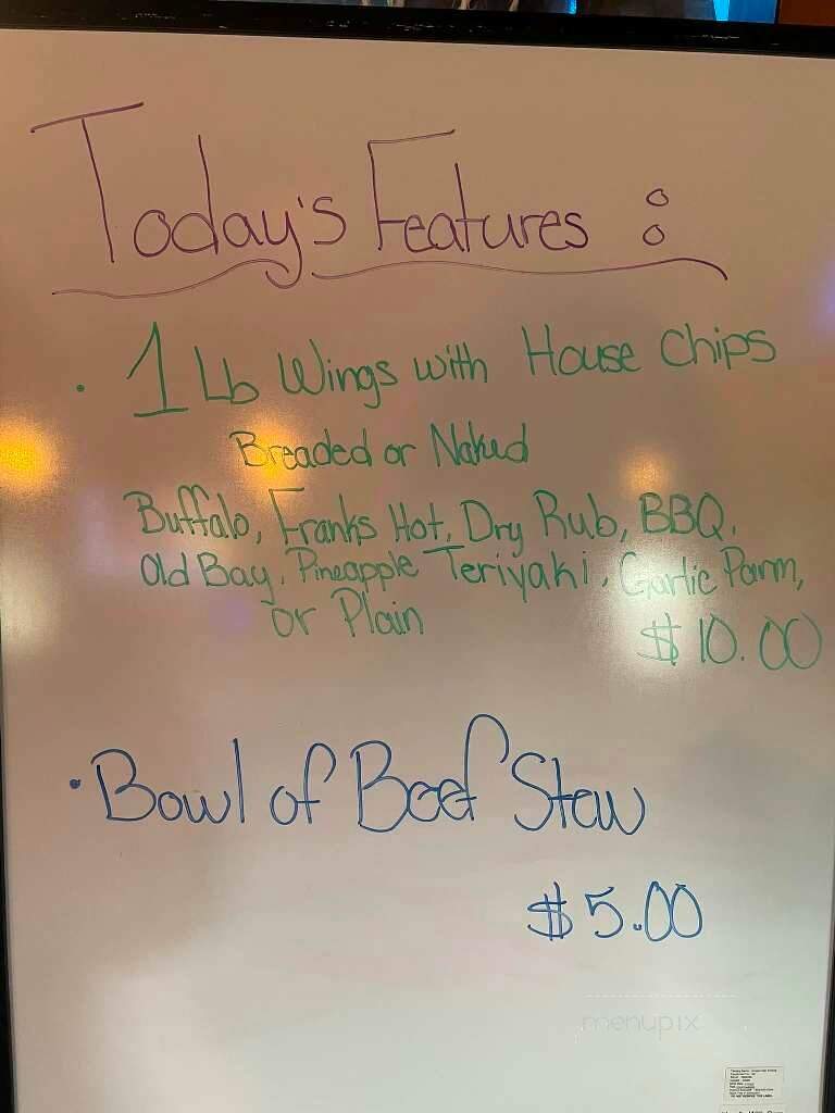 New County Line Bar & Grill - Warrens, WI menu_pic