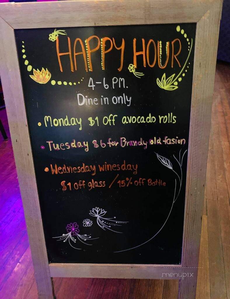 Sandee's Thai Fusion - Janesville, WI menu_pic