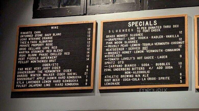 Two Pitchers Brewing Company - Oakland, CA