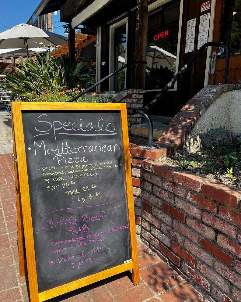 Avenue Cafe - Miranda, CA menu_pic