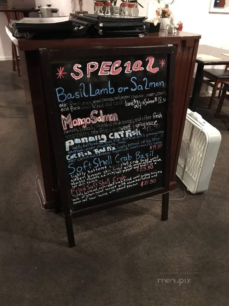 Thai Sana - Ellsworth, ME menu_pic