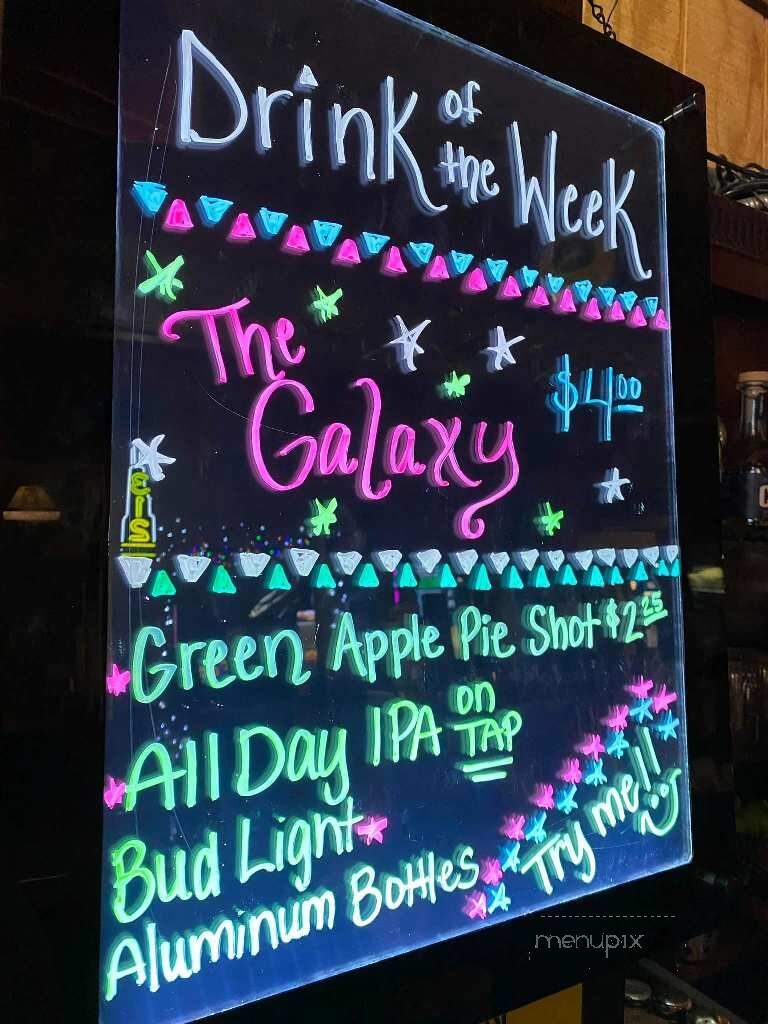 Knicker's Saloon - Dubuque, IA menu_pic