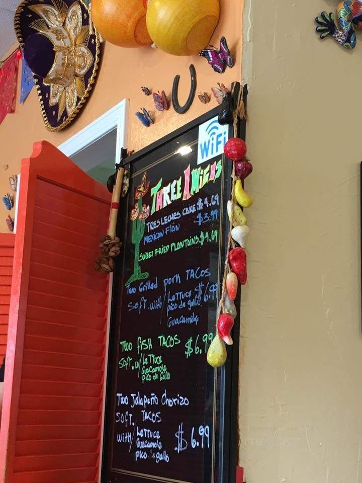 Three Amigos - Stoneham, MA menu_pic