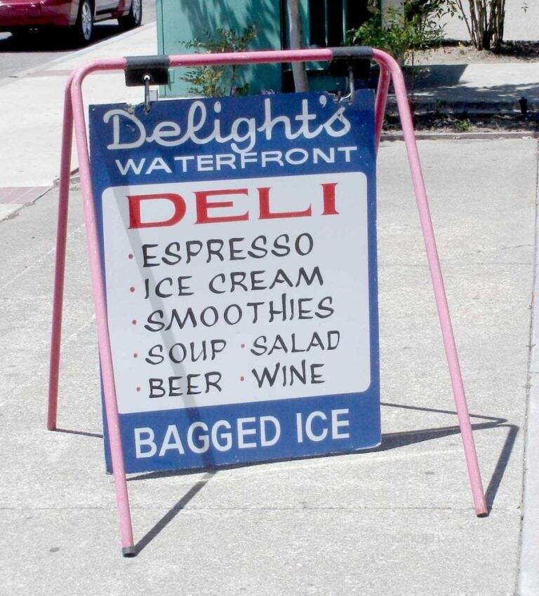 Delights Waterfront Eatery - Stockton, CA