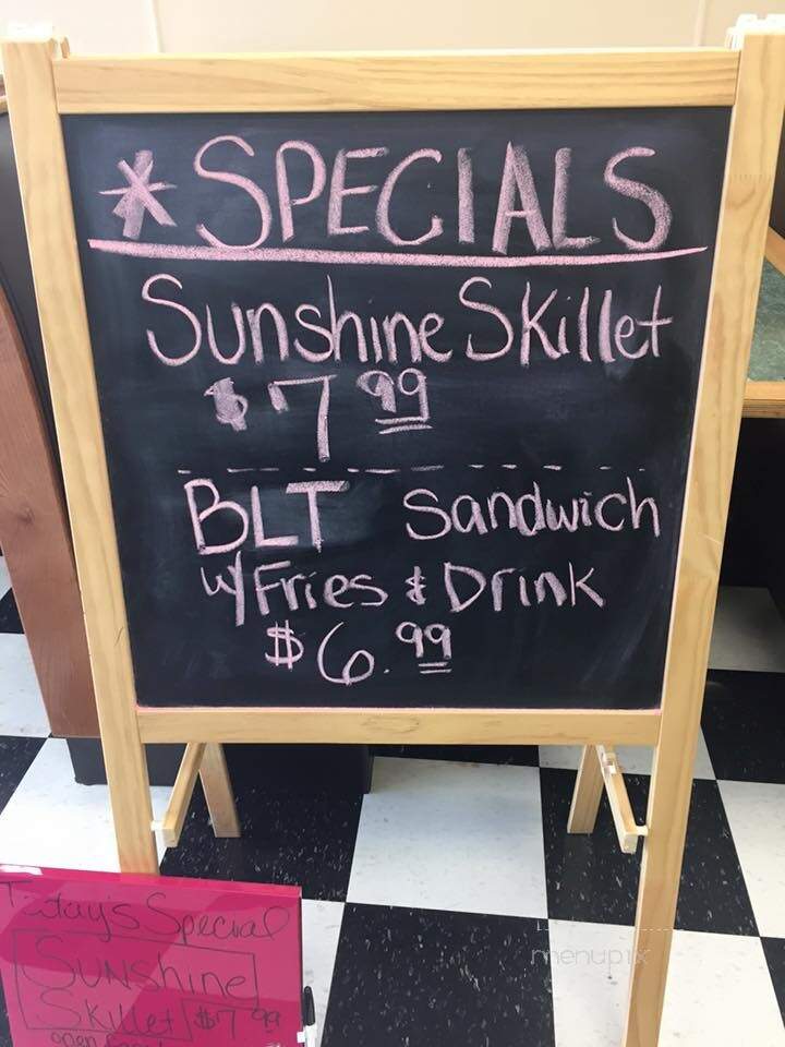 Grandma's Diner - Wake Forest, NC menu_pic