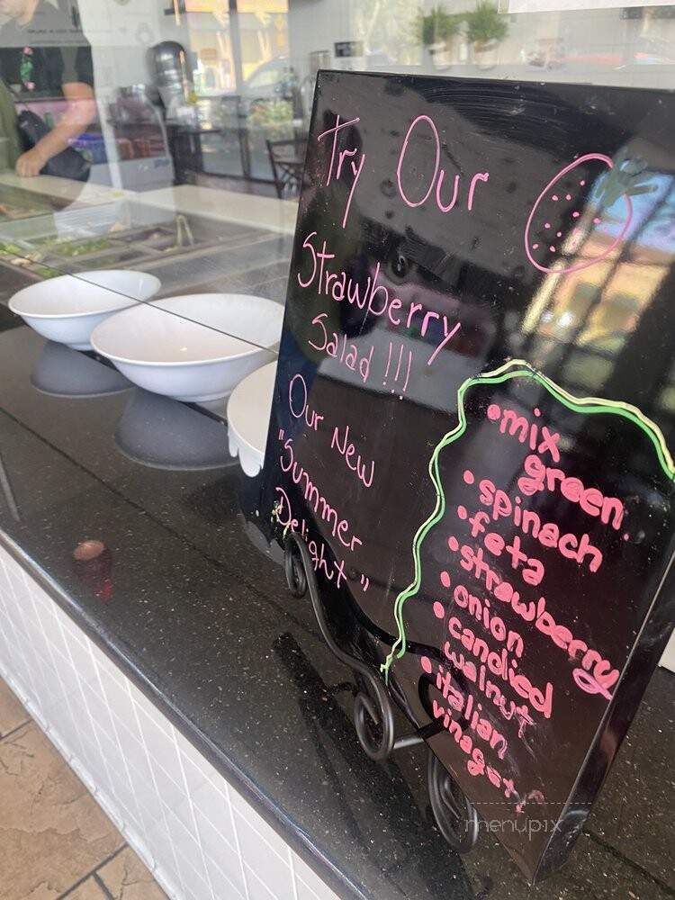 Salad Makers - Brentwood, CA menu_pic