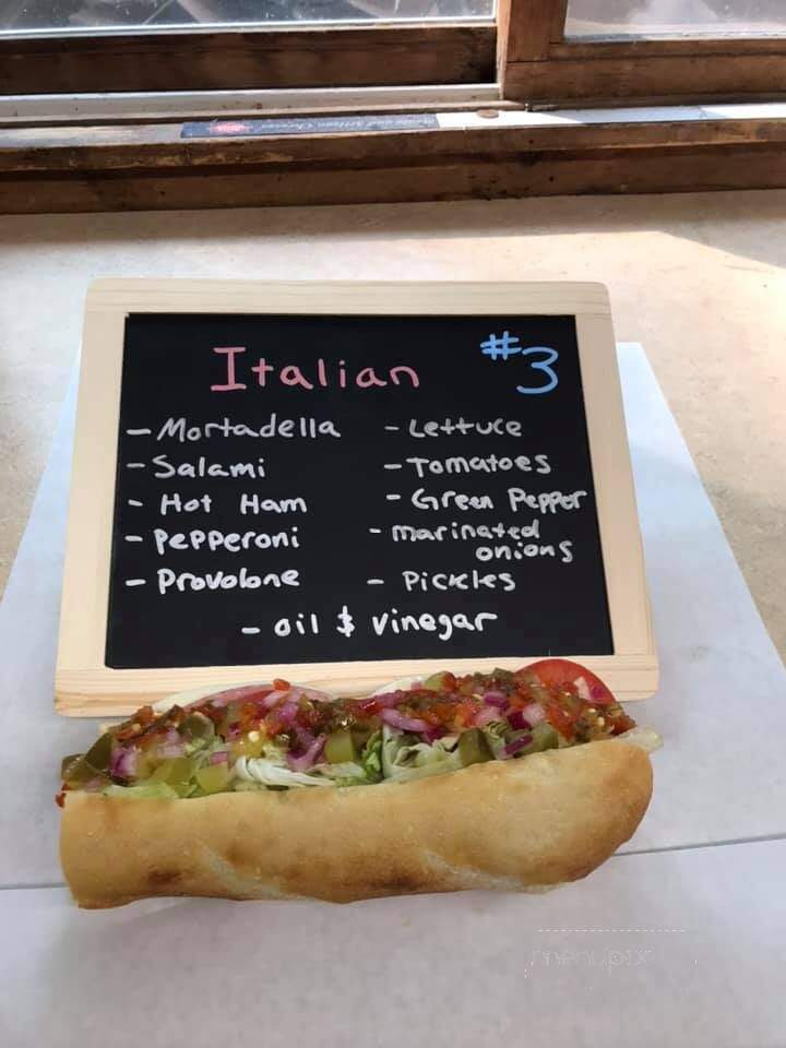 Golden Pond Country Store - Holderness, NH menu_pic