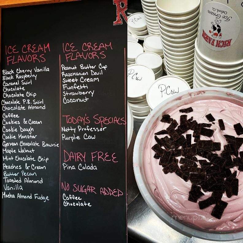 Rich Farm Ice Cream Shop - Oxford, CT