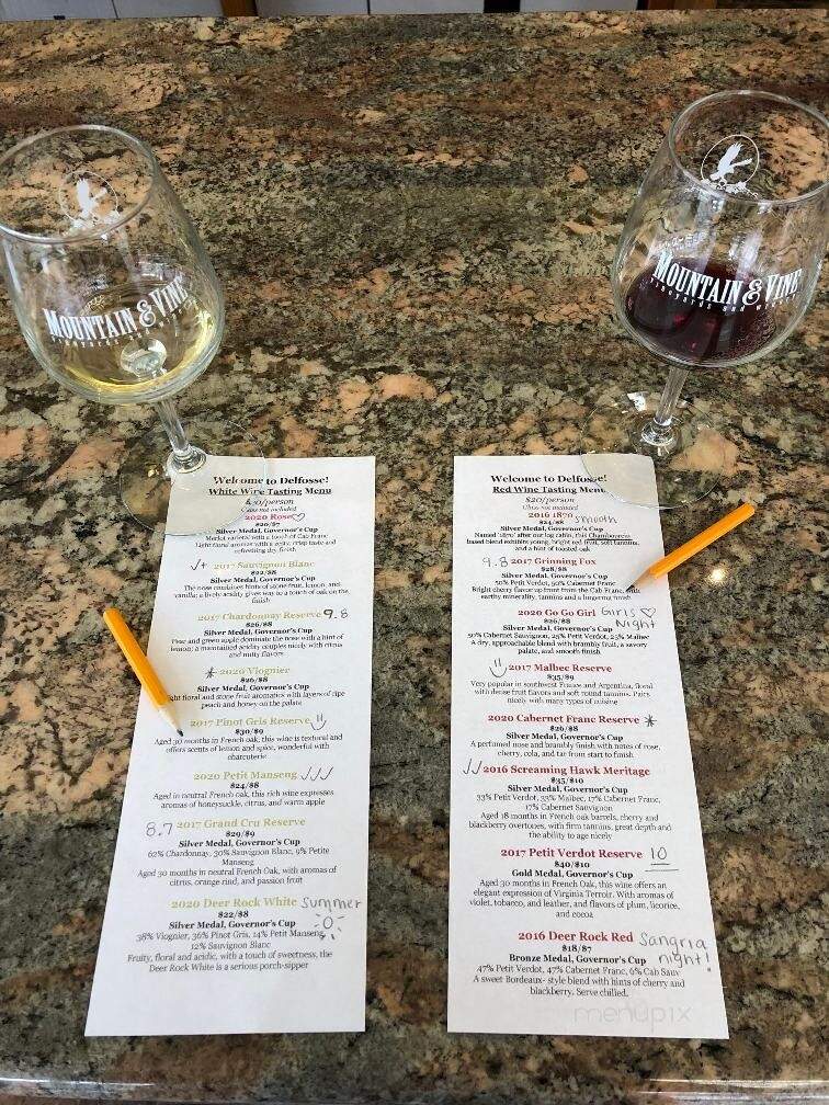 DelFosse Vineyards & Winery - Faber, VA menu_pic