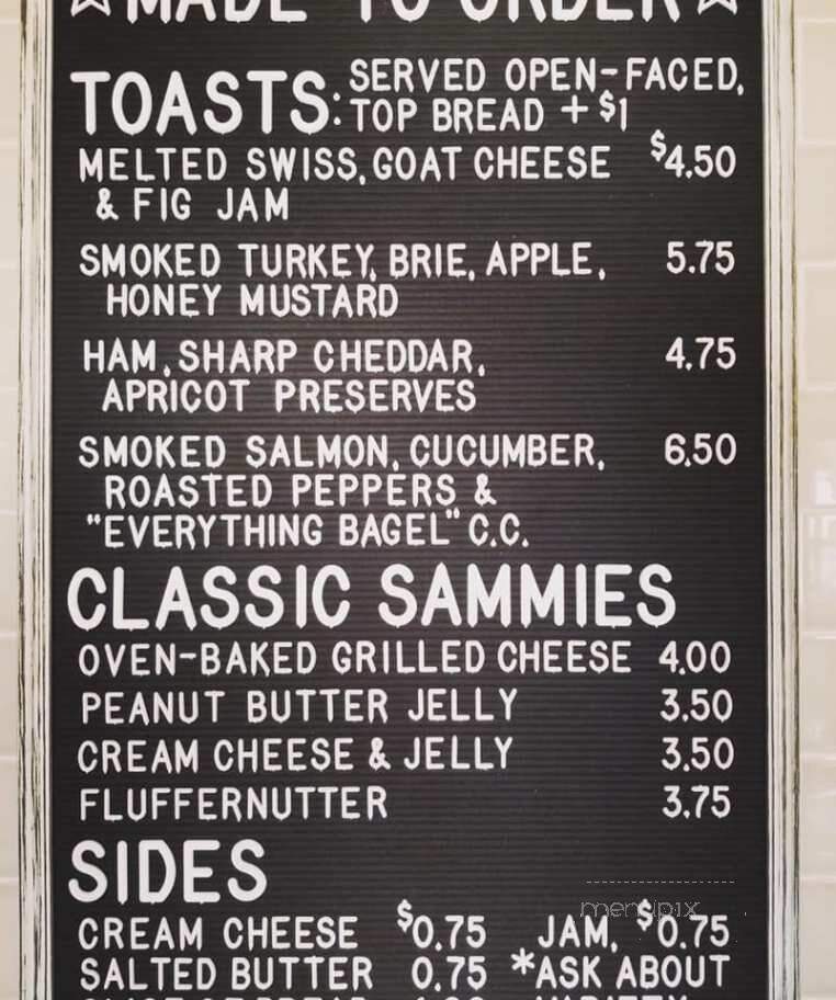 BreadHeads Bakery - Hammonton, NJ