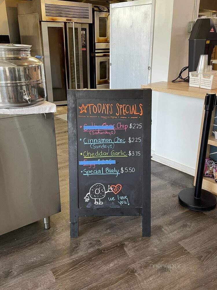 Hank's A Deli of Sorts - Sherman Oaks, CA menu_pic