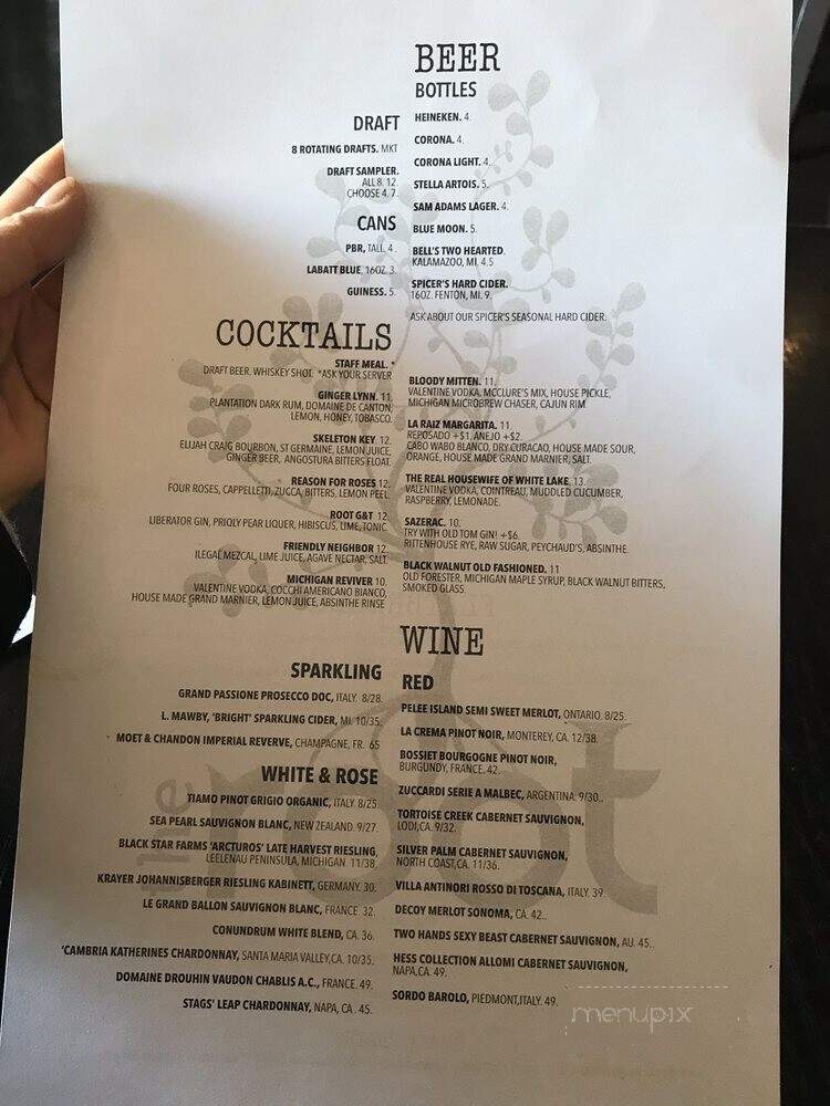 The Root Restaurant Bar - White Lake, MI