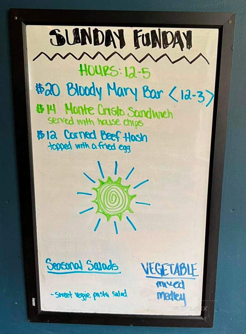 Dock at Bayview - Richland, MI menu_pic