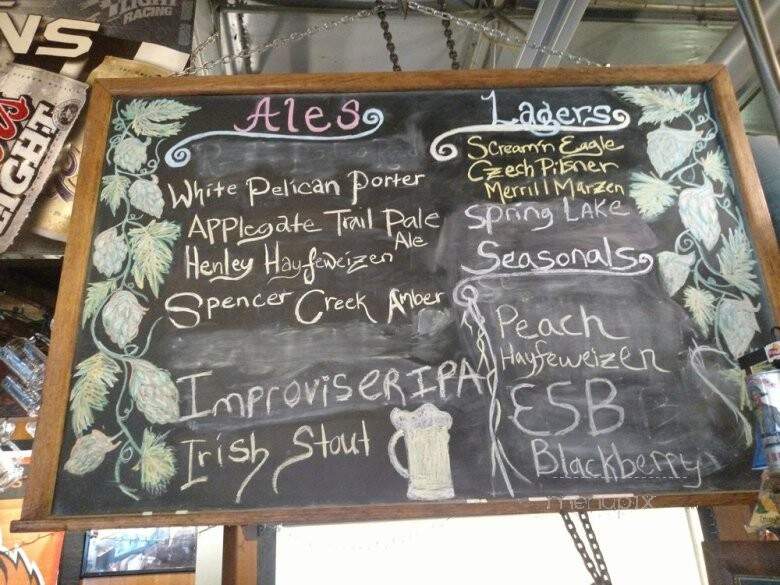 Mia & Pia's Pizzeria - Klamath Falls, OR menu_pic