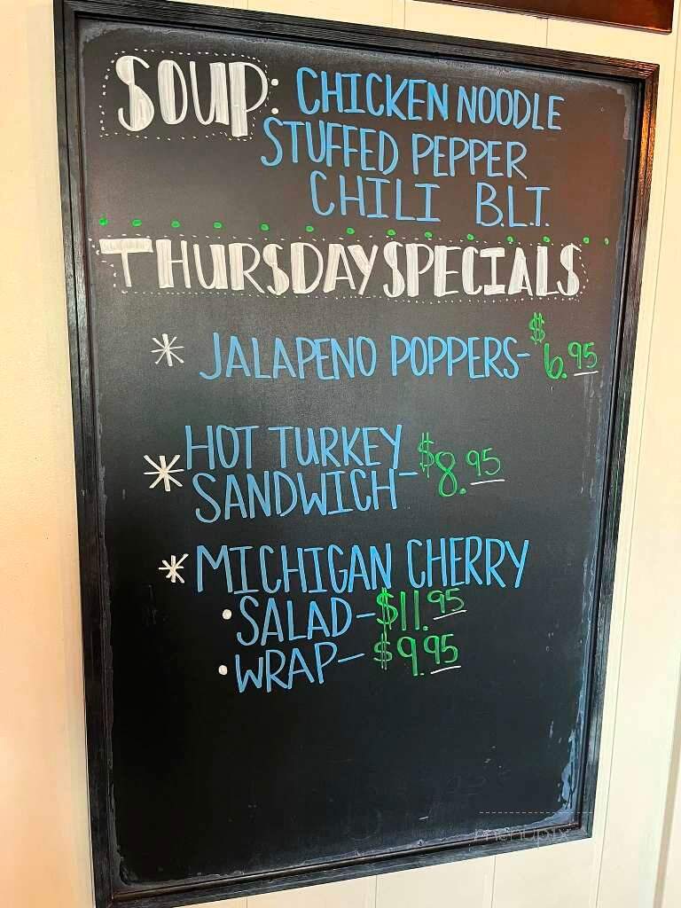 La Croix's Riverside Pub - St Clair, MI menu_pic