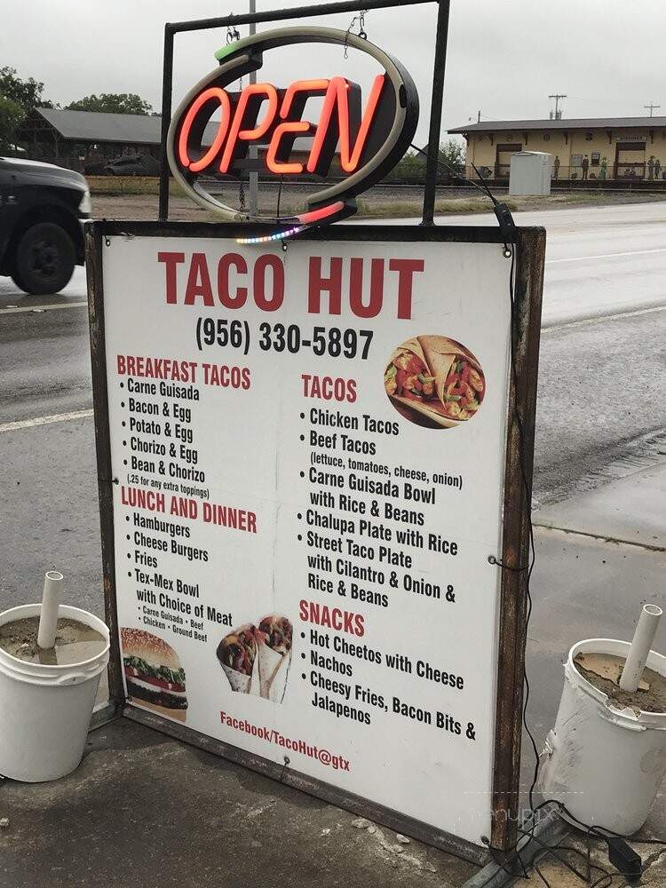 Taco Hut - Giddings, TX