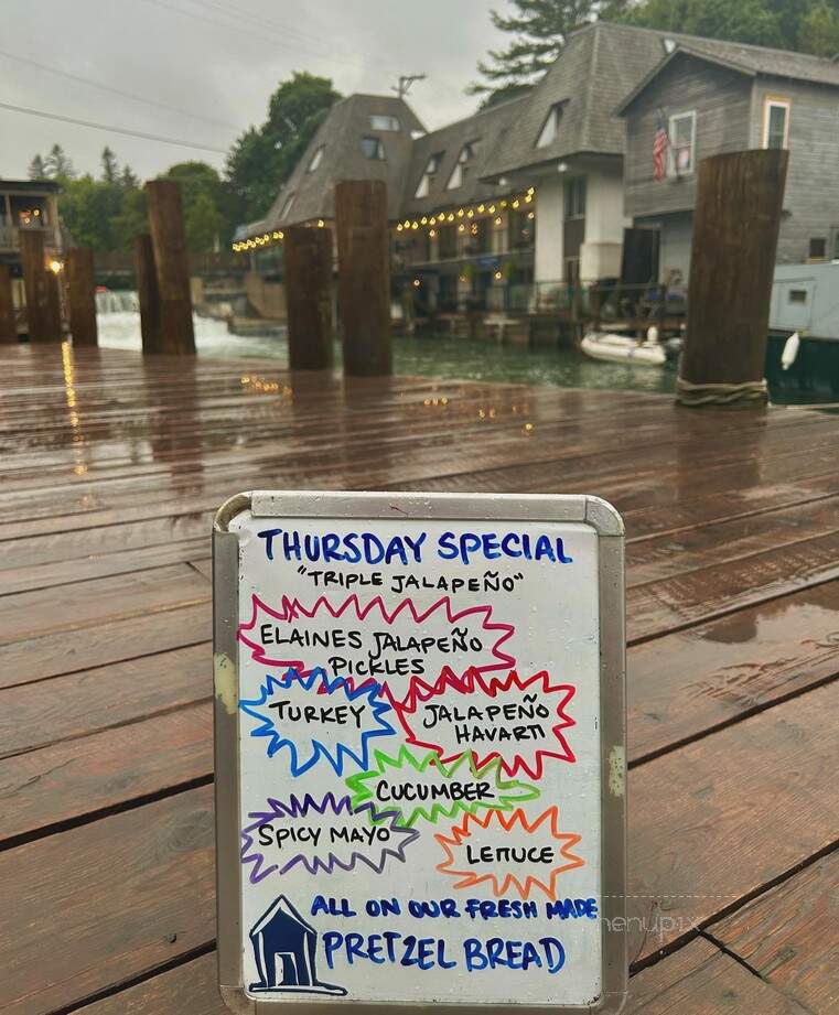 Village Cheese Shanty - Leland, MI menu_pic