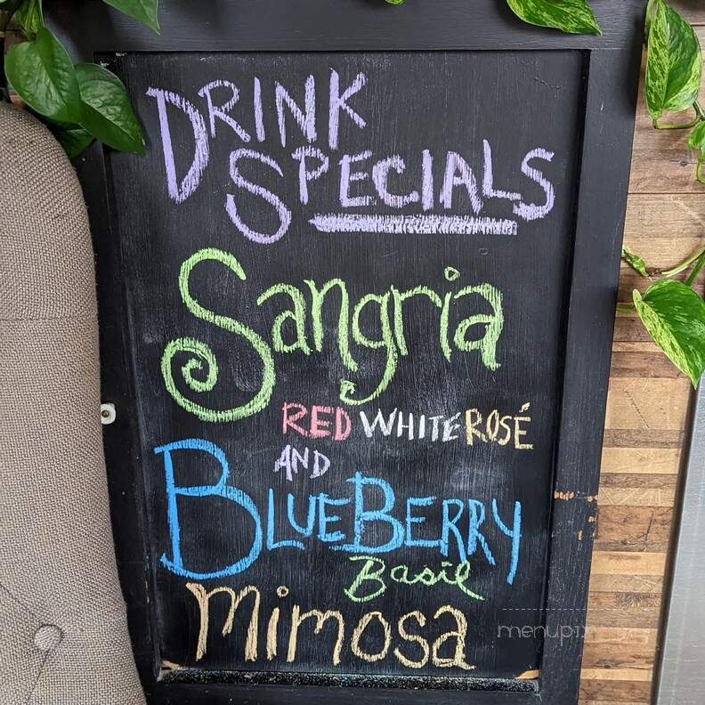 Pilora's - Oshkosh, WI