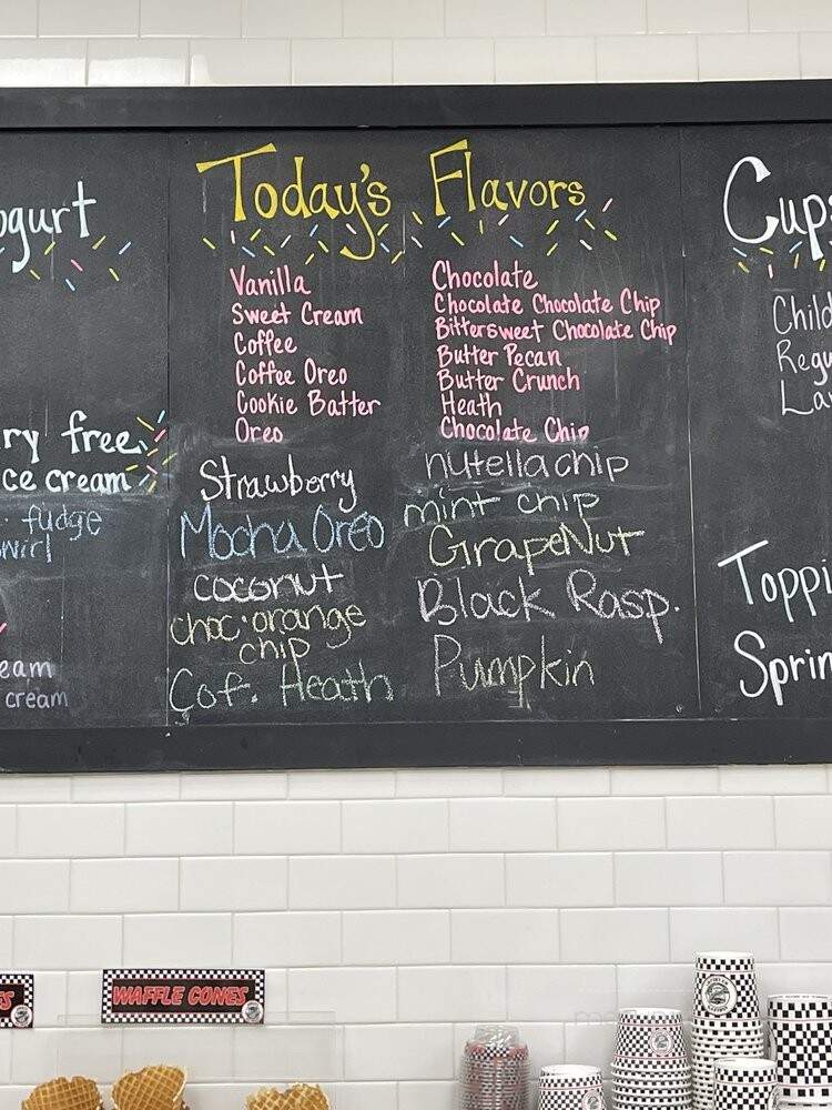 Ashley's Ice Cream Cafe - Hamden, CT menu_pic